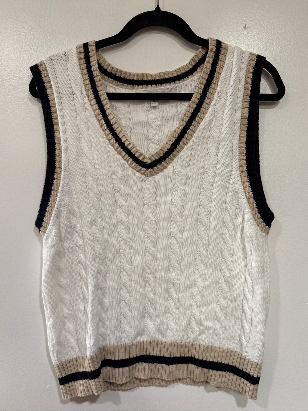 In Conversation L Cable Knit Sweater Vest Ivory Cotton Varsity Cricket V Neck 90